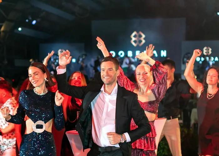 Dobedan Exclusive & 